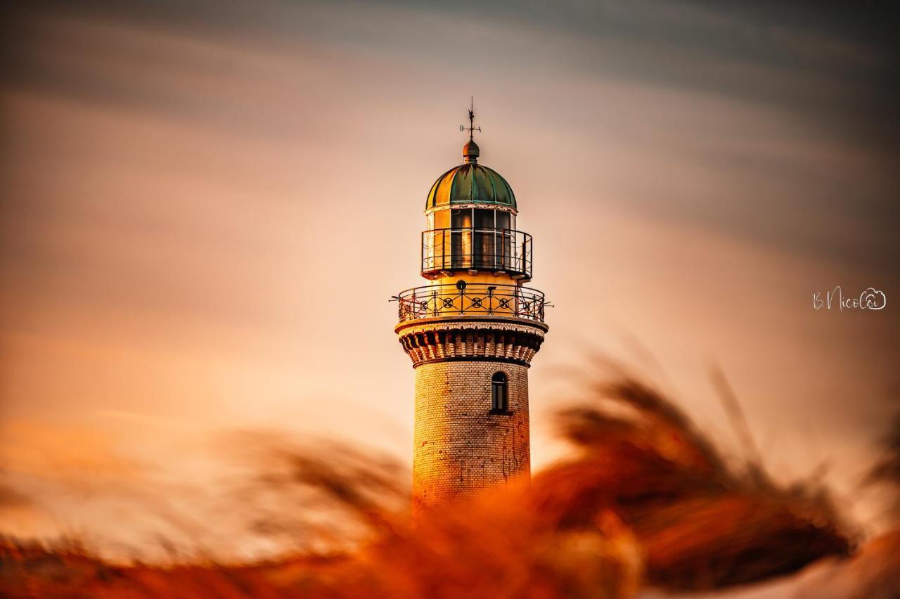 Sunset Bei Warnemuende * Rostock